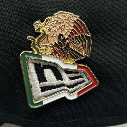El Aguila De Mexico (Mexico Eagle) Border Hat Pin